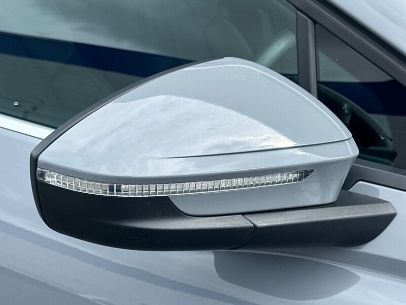 More views of Audi Q4 e-tron