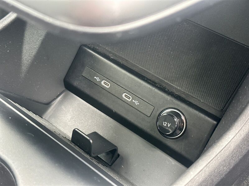More views of Audi Q4 e-tron