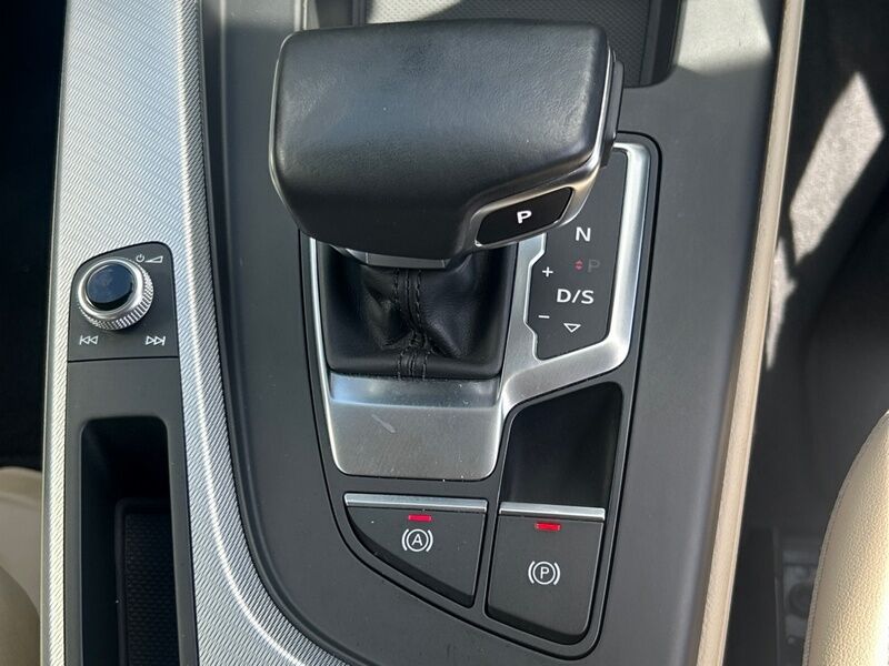 More views of Audi A4
