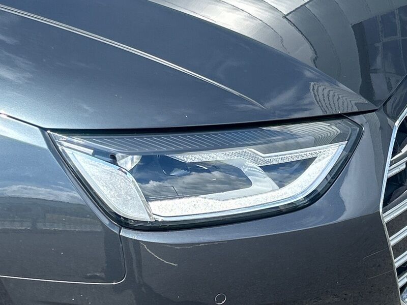 More views of Audi A4