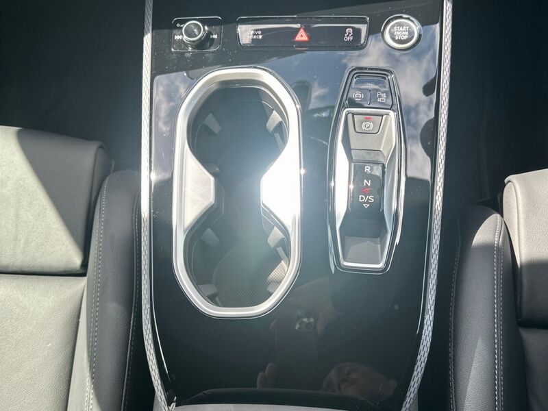 More views of Audi A6