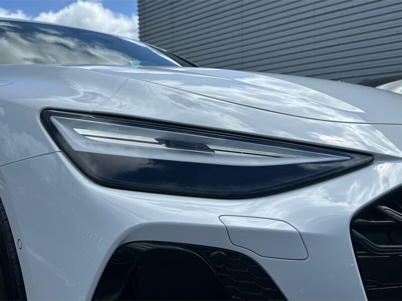 More views of Audi A6