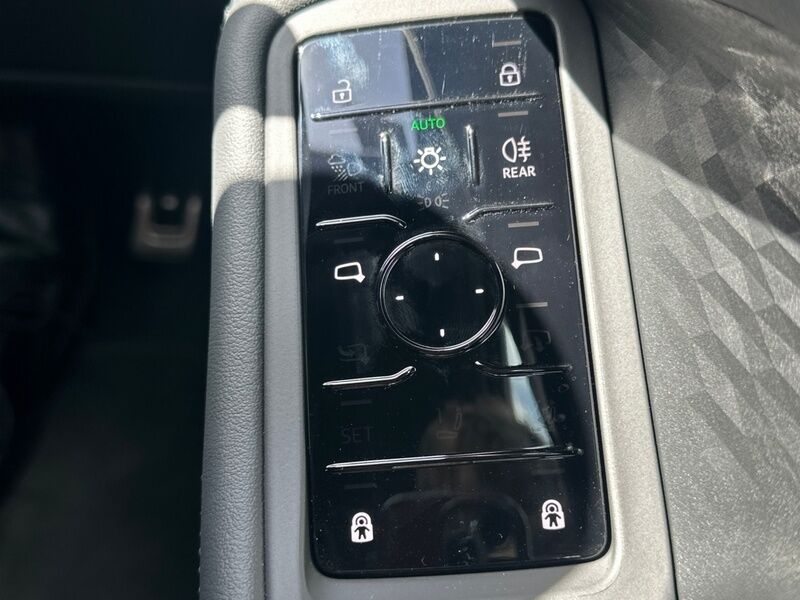 More views of Audi A6