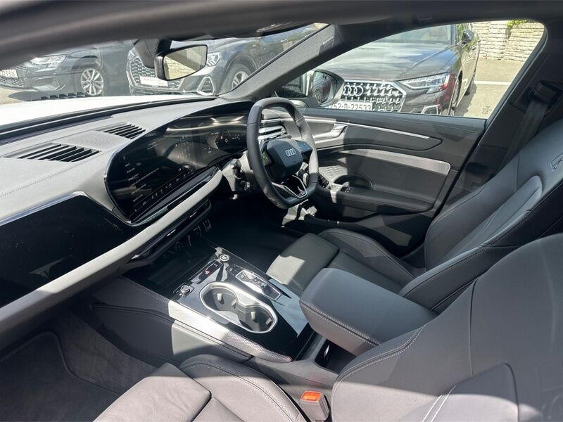 More views of Audi A6