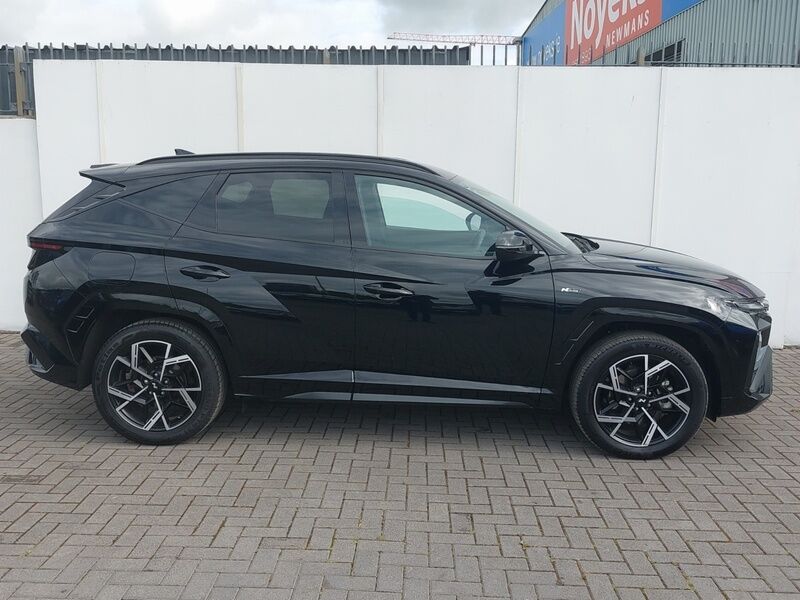 More views of Hyundai Tucson