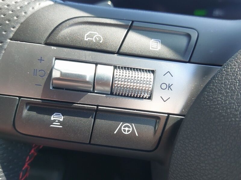 More views of Hyundai KONA