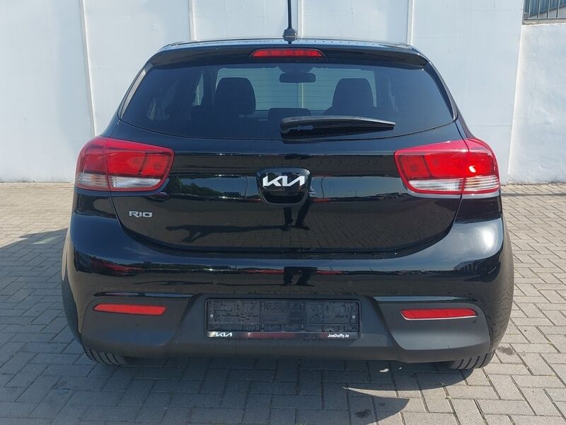 More views of Kia Rio