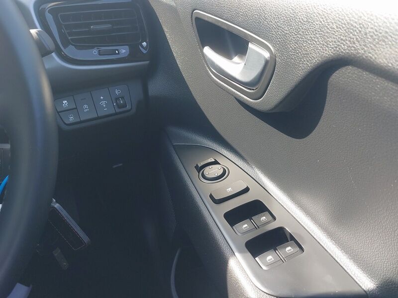 More views of Kia Rio