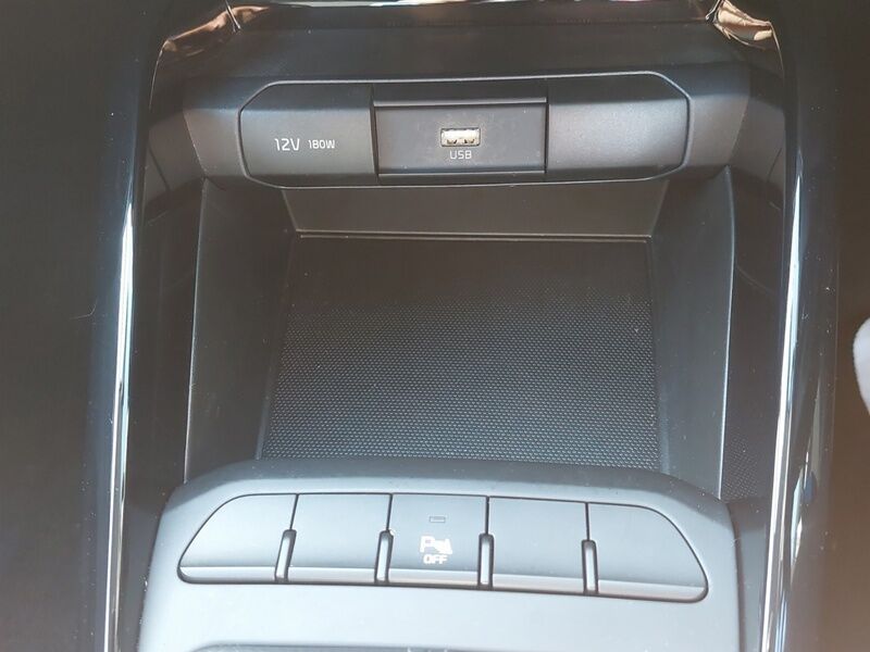 More views of Kia Rio