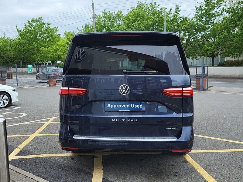 More views of Volkswagen Multivan