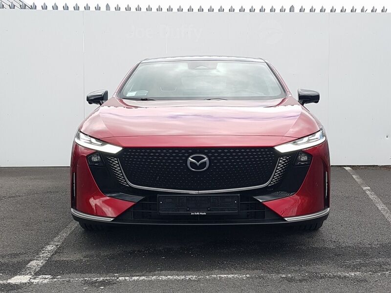 More views of Mazda 6e