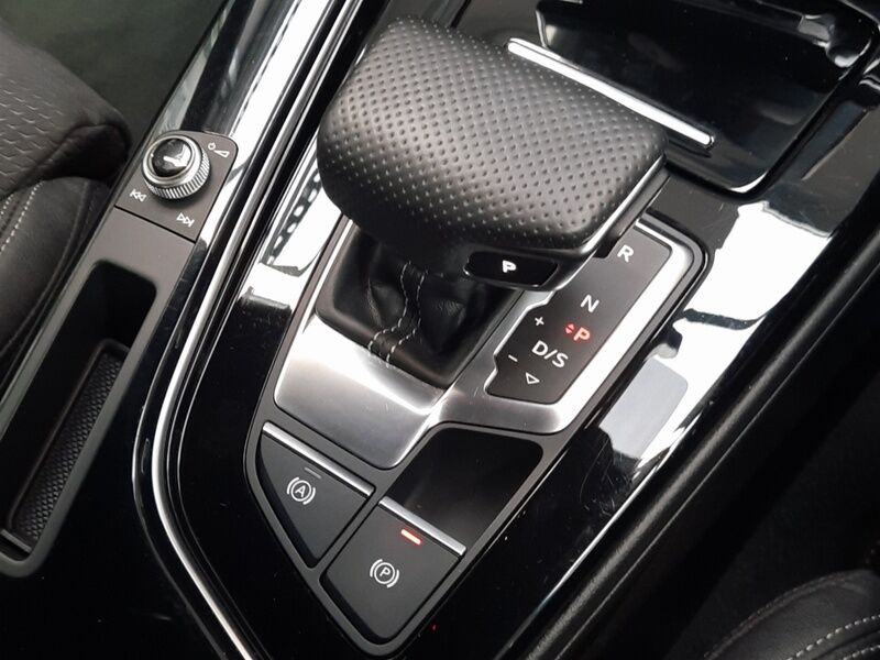 More views of Audi A4