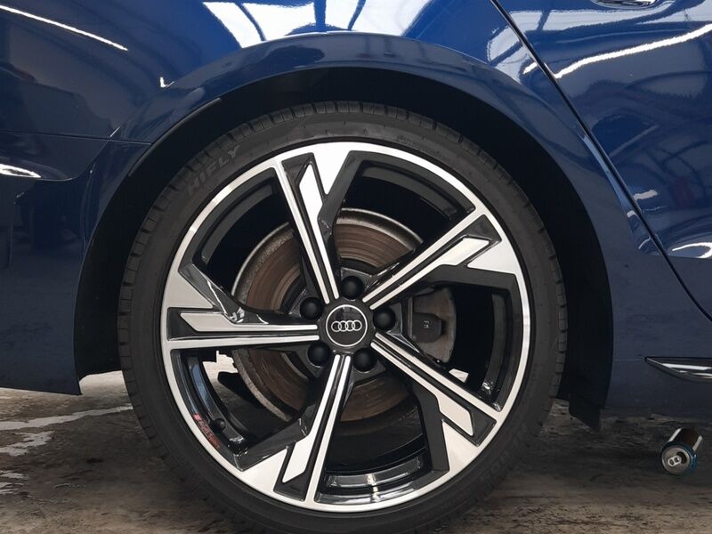 More views of Audi A4