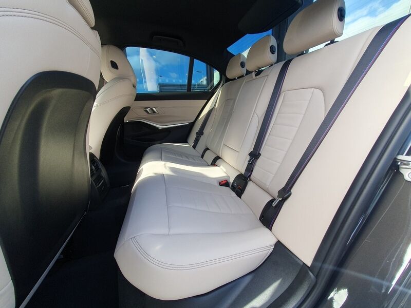 More views of BMW 3-Series