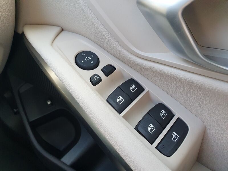 More views of BMW 3-Series