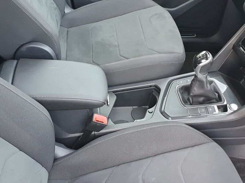 More views of Volkswagen Tiguan