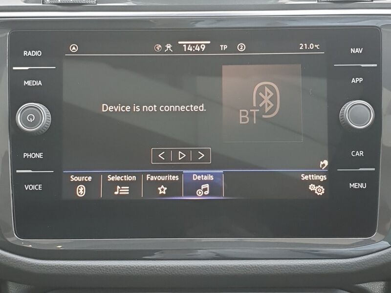 More views of Volkswagen Tiguan