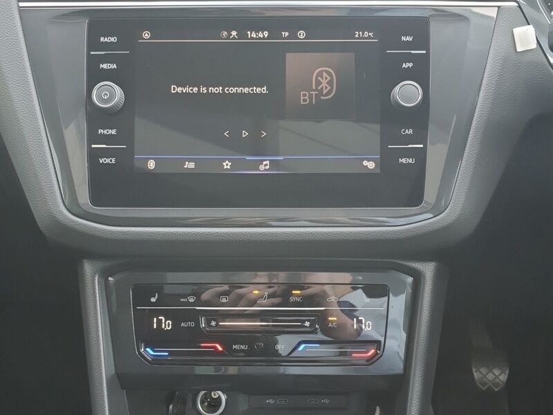 More views of Volkswagen Tiguan