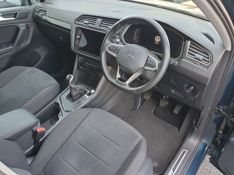 More views of Volkswagen Tiguan