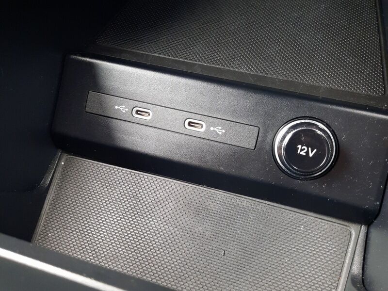 More views of Audi Q4 e-tron