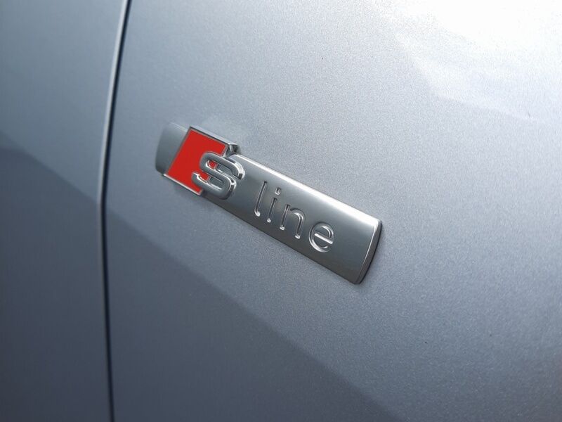 More views of Audi Q4 e-tron