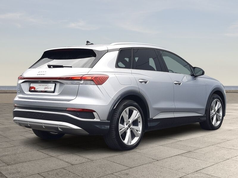 More views of Audi Q4 e-tron