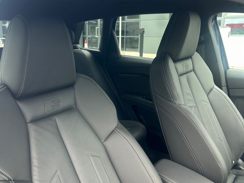 More views of Audi Q4 e-tron