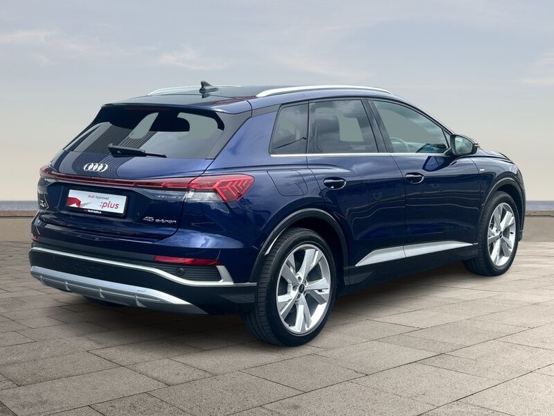More views of Audi Q4 e-tron