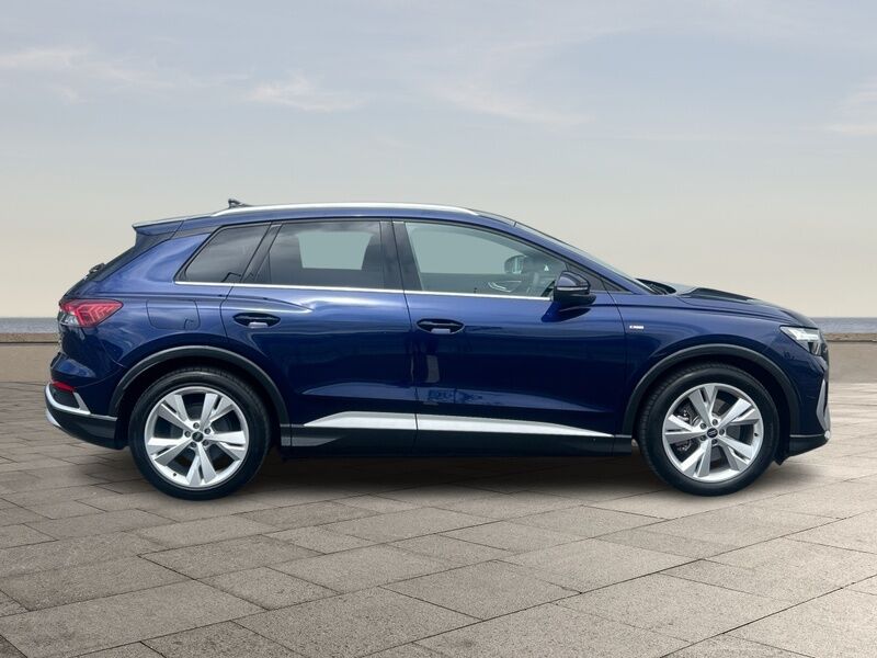 More views of Audi Q4 e-tron