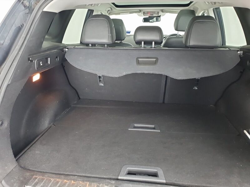 More views of Renault Kadjar