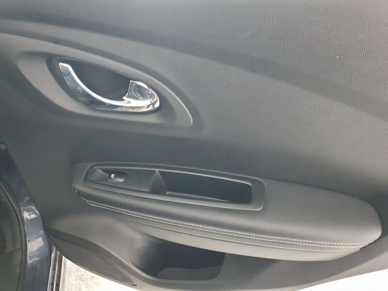 More views of Renault Kadjar