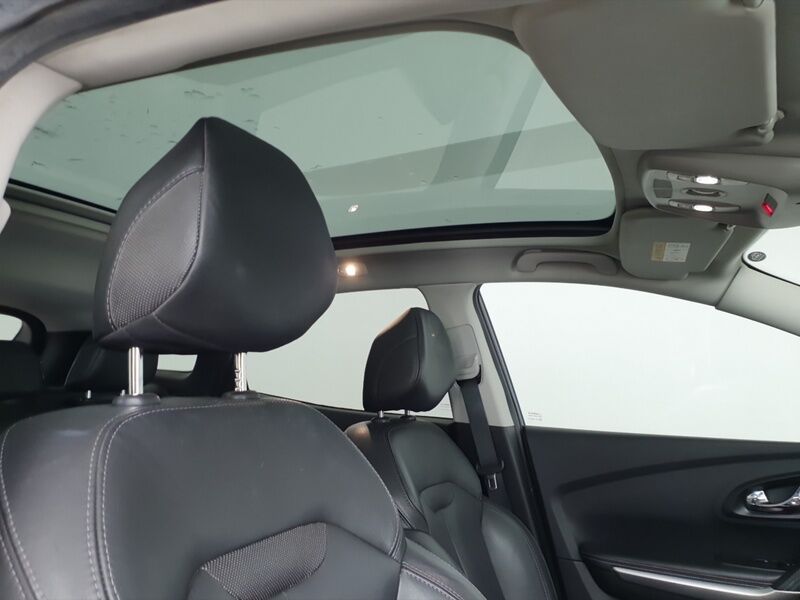 More views of Renault Kadjar