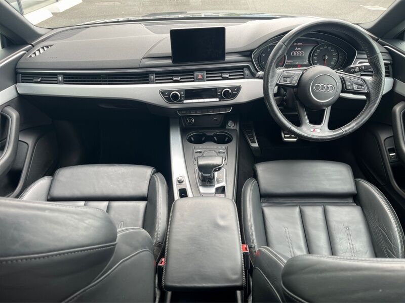 More views of Audi A5