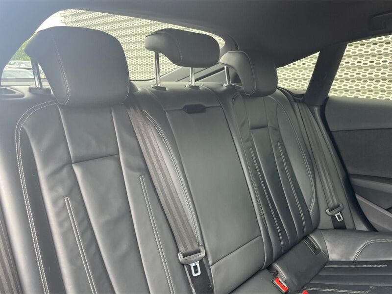 More views of Audi A5