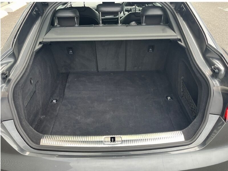 More views of Audi A5