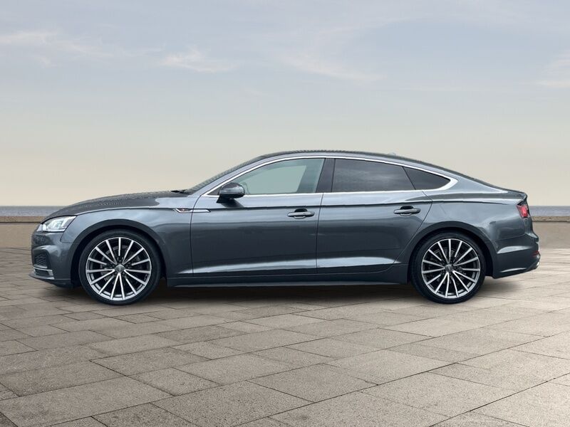 More views of Audi A5