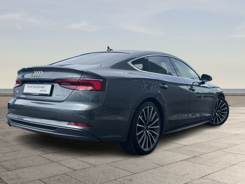 More views of Audi A5