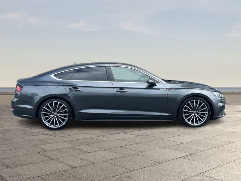 More views of Audi A5