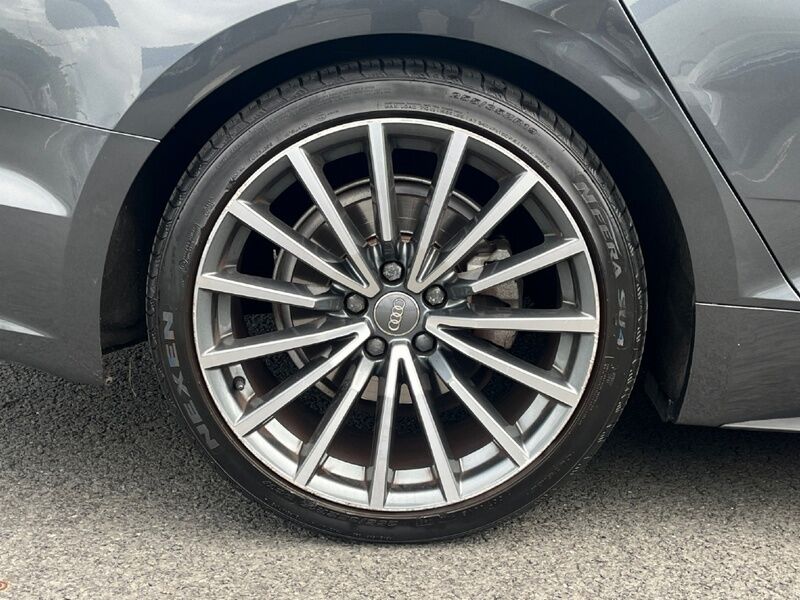 More views of Audi A5