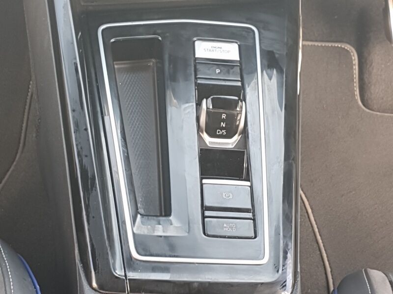 More views of Volkswagen Golf