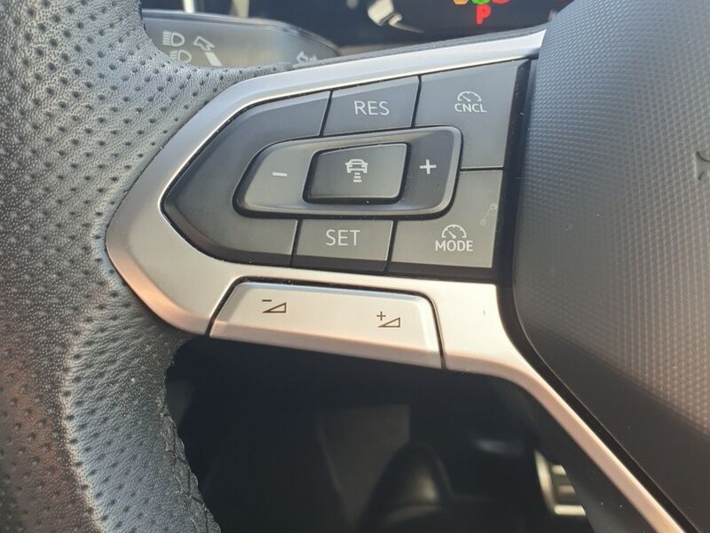 More views of Volkswagen Golf