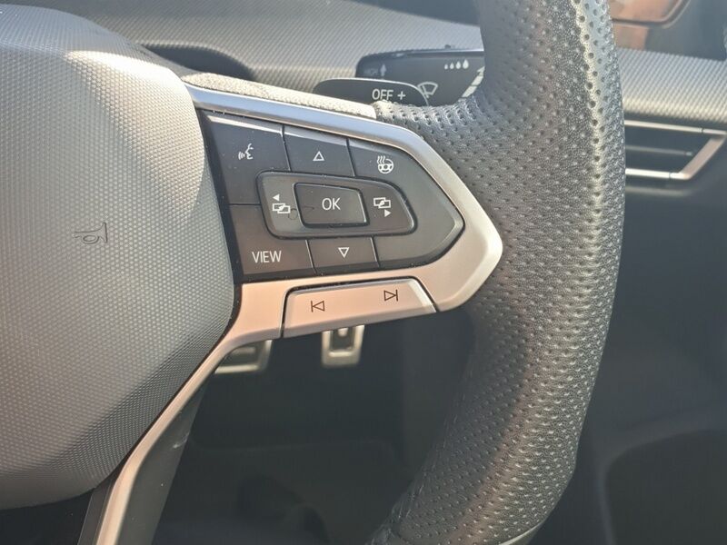 More views of Volkswagen Golf