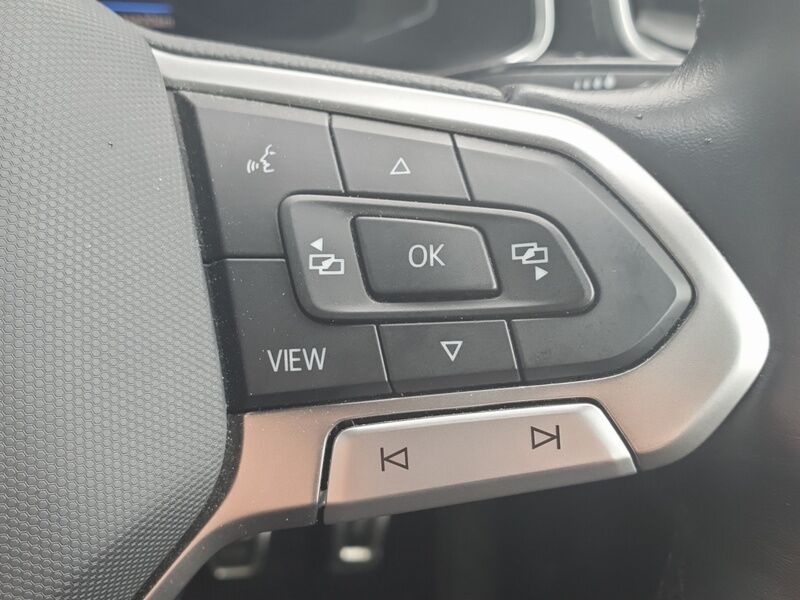 More views of Volkswagen T-Roc