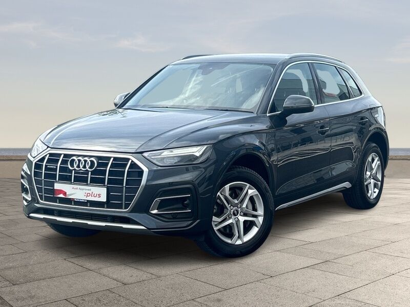 More views of Audi Q5