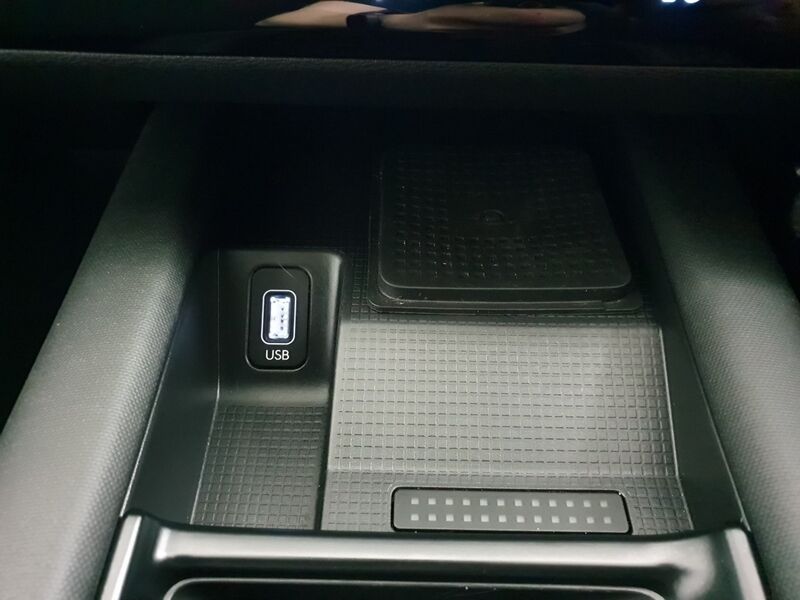 More views of Hyundai IONIQ 6