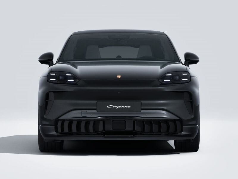 More views of Porsche Cayenne