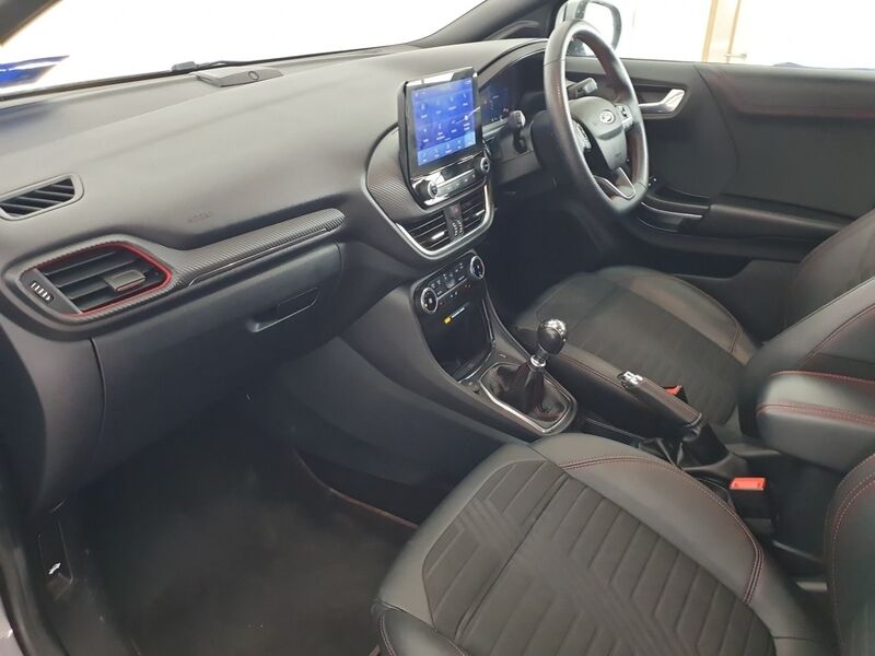 More views of Ford Puma