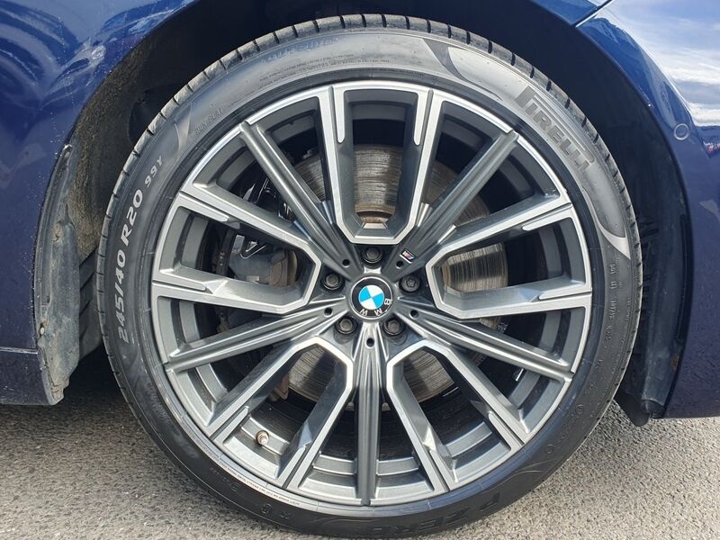 More views of BMW 7-Series
