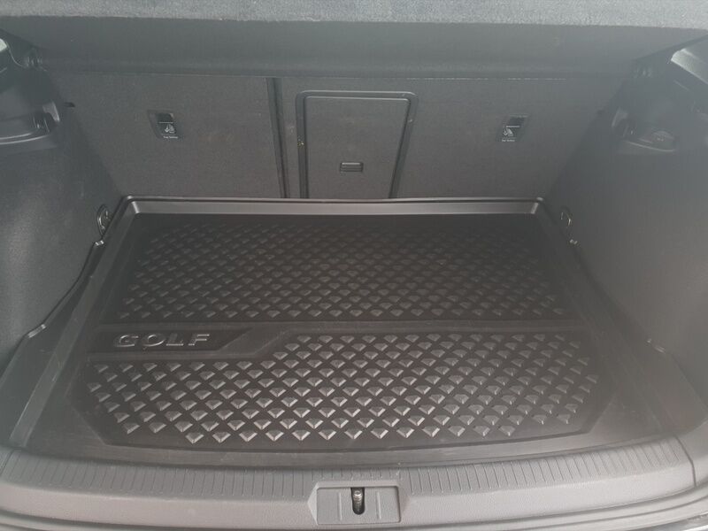 More views of Volkswagen Golf