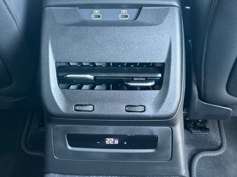 More views of Audi A5